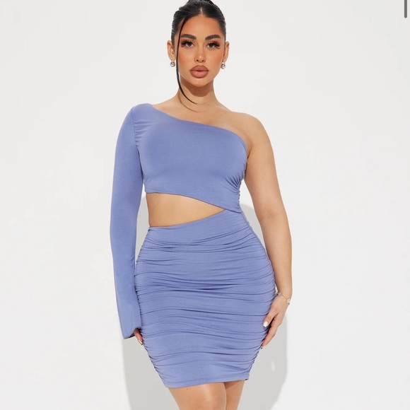 Black Asymmetrical Cut Out Bodycon Dress - Picture 2 of 4